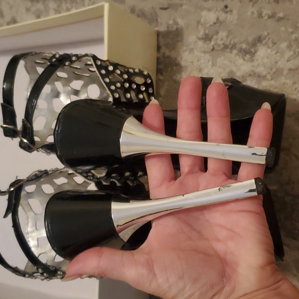 Highest Heel - image 4